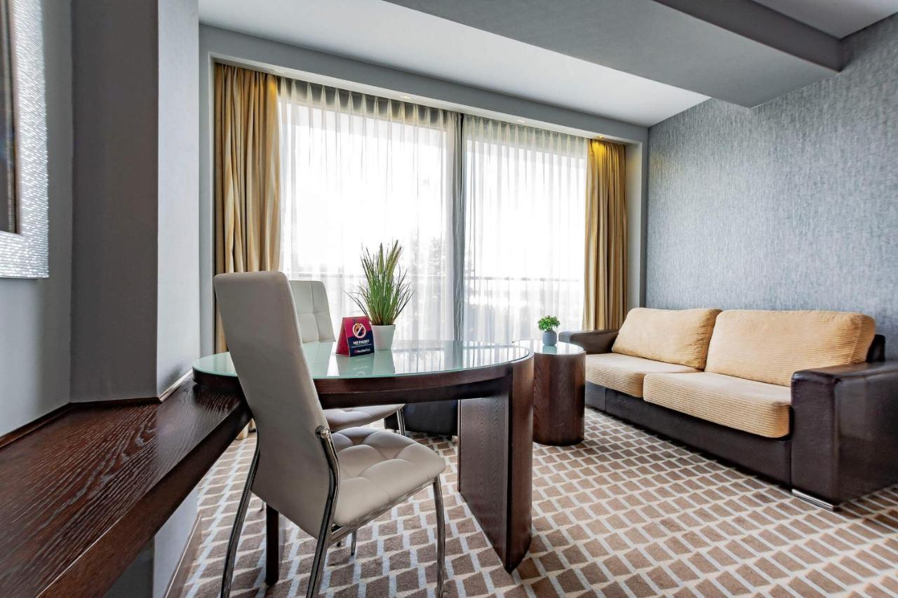 Vacationclub - Marine Hotel Apartament 214 科沃布热格 外观 照片